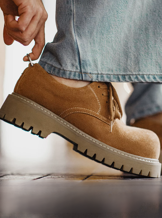 Madden Brown Derby Rhubarb Boots Low Platform American Heightened Elevated Commuter Workwear Big Round Head Male Model Shoes
